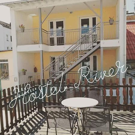 Hostel River Plzen Ngoại thất bức ảnh